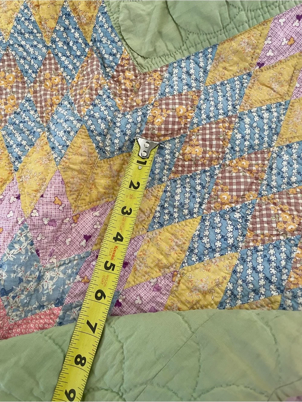 Vintage Lone Star Quilt 64x80 Feedsack  Patchwork Scalloped Edge